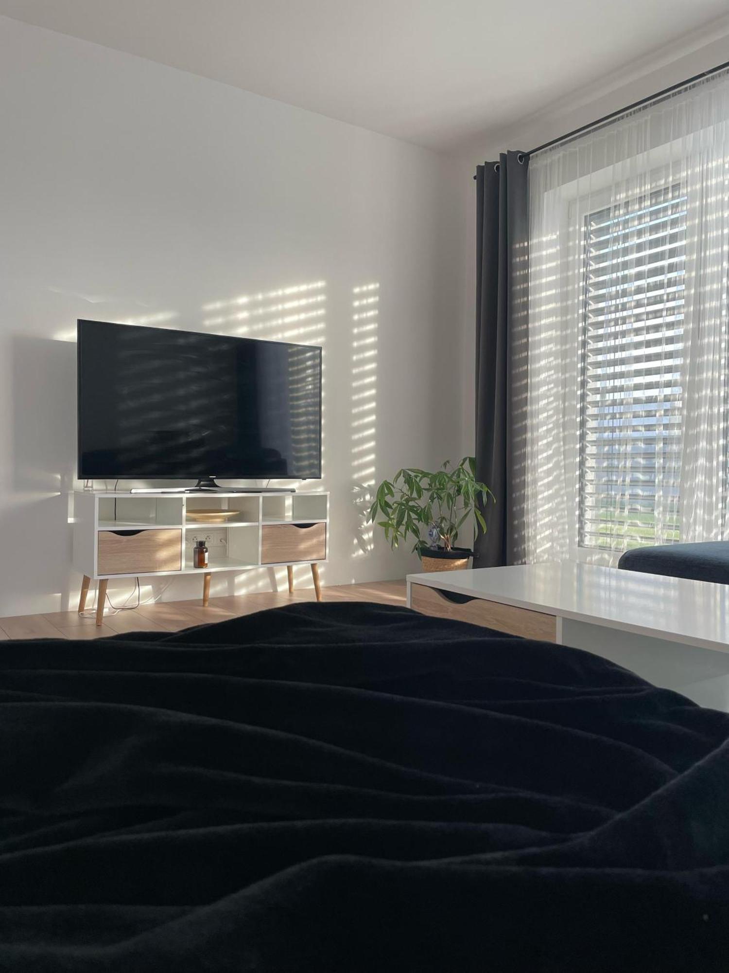 Klimatizovany Apartmanovy Dom, S Virivkou, 1B Senec Bagian luar foto