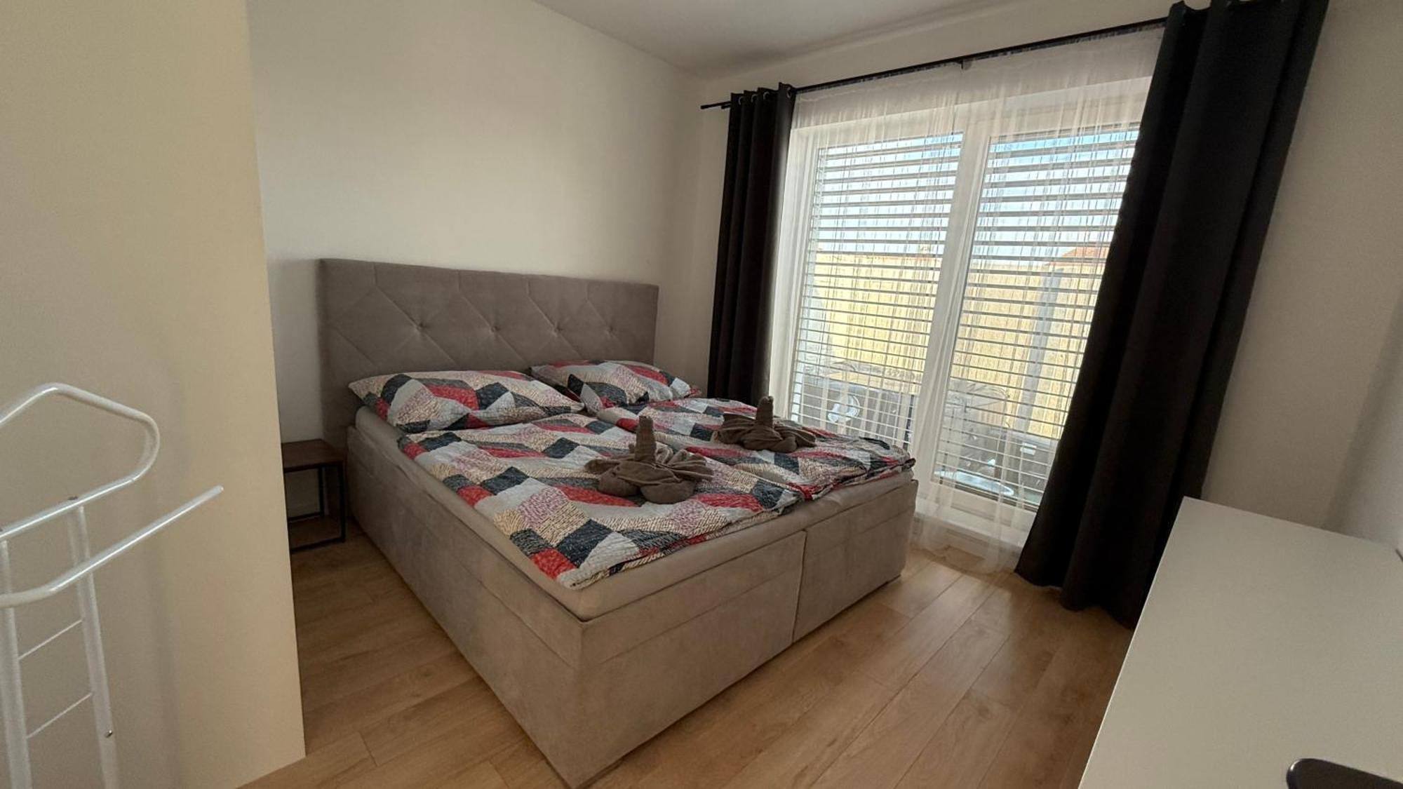 Klimatizovany Apartmanovy Dom, S Virivkou, 1B Senec Bagian luar foto